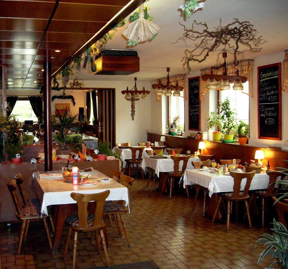 אאלן Gasthof Goldener Stern מראה חיצוני תמונה